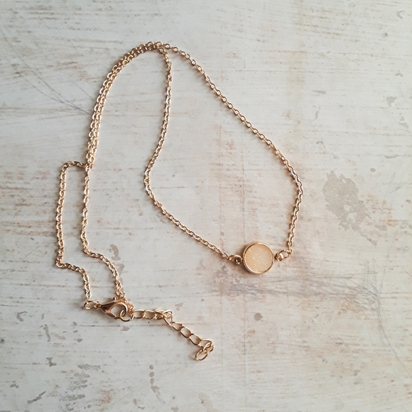 Peach Druzy Round Circle Pendant Dainty Minimalist Gold Chain Necklace - Picture 11 of 14